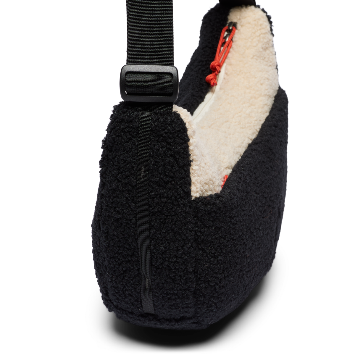 High Pile Fleece 6L Crescent Bag