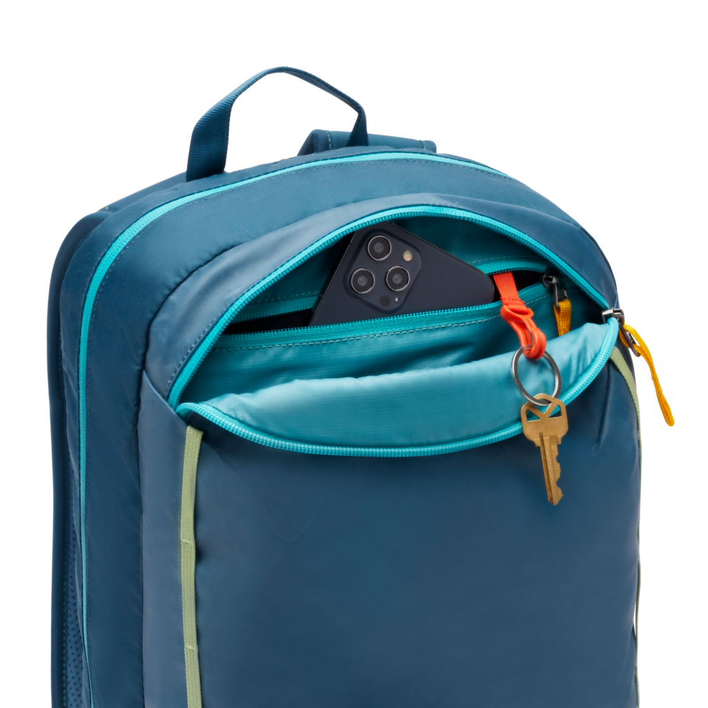 Vaya 18L Backpack - Cada Día