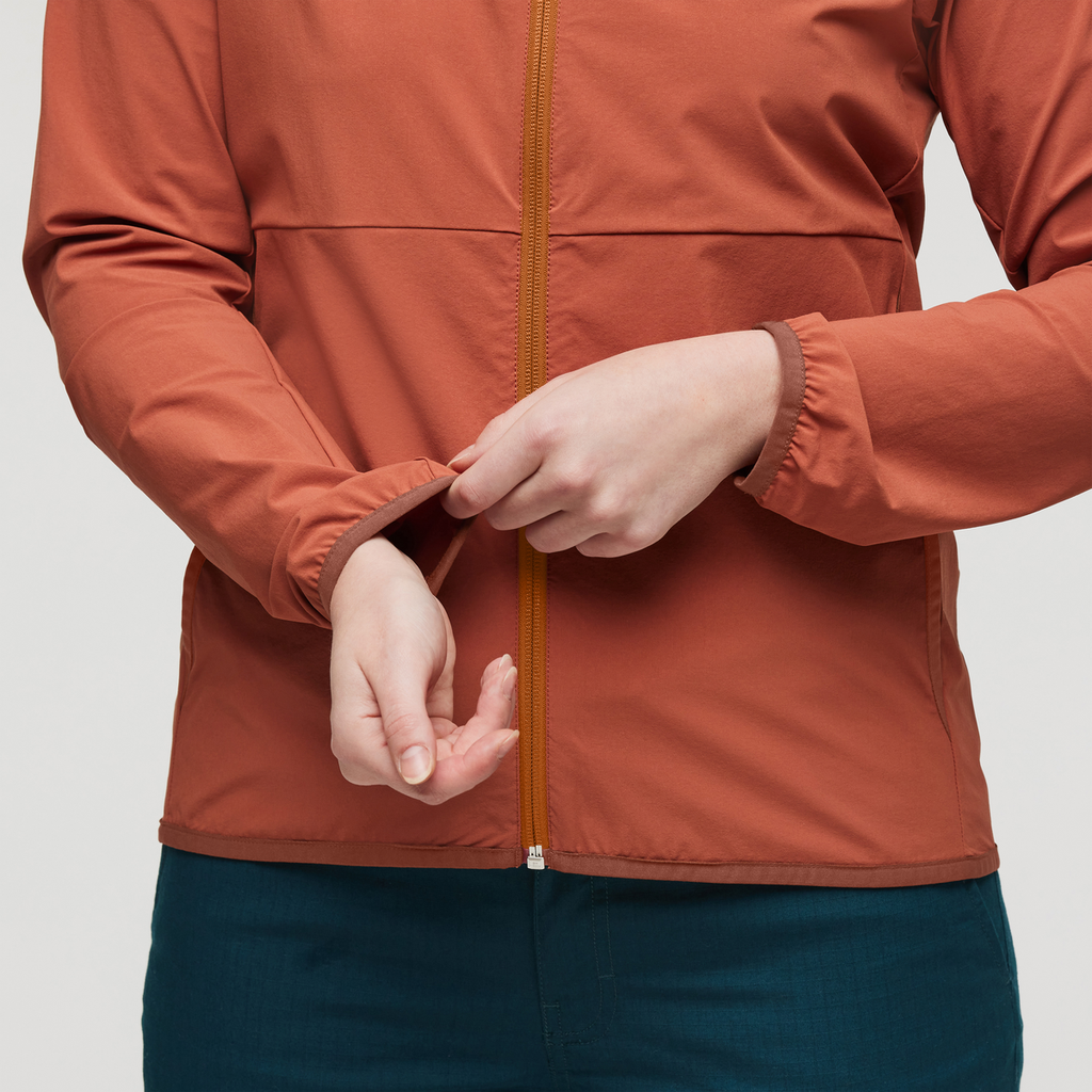 Vuelta Performance Windbreaker Jacket - Women's