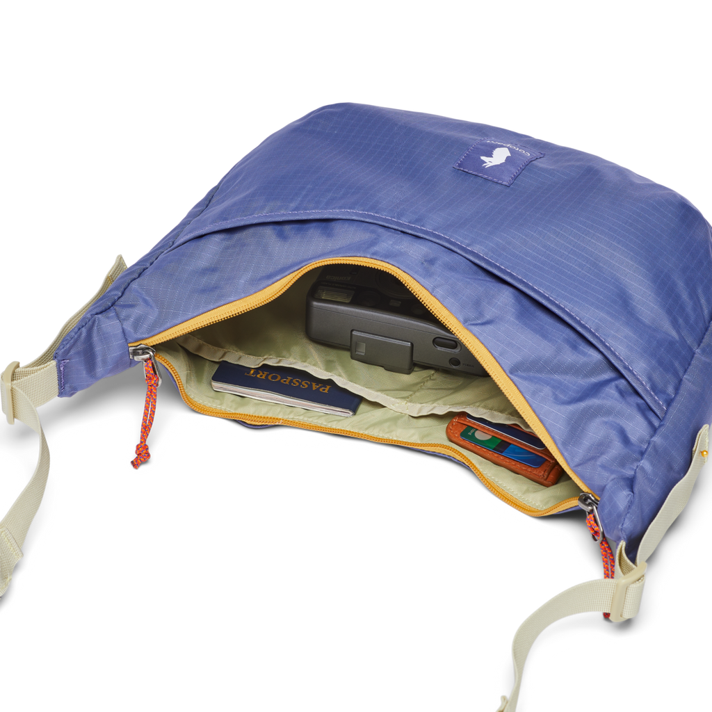 Trozo 8L Shoulder Bag