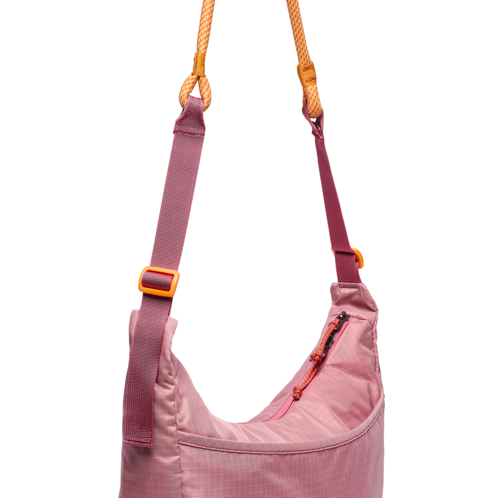 Trozo 8L Shoulder Bag