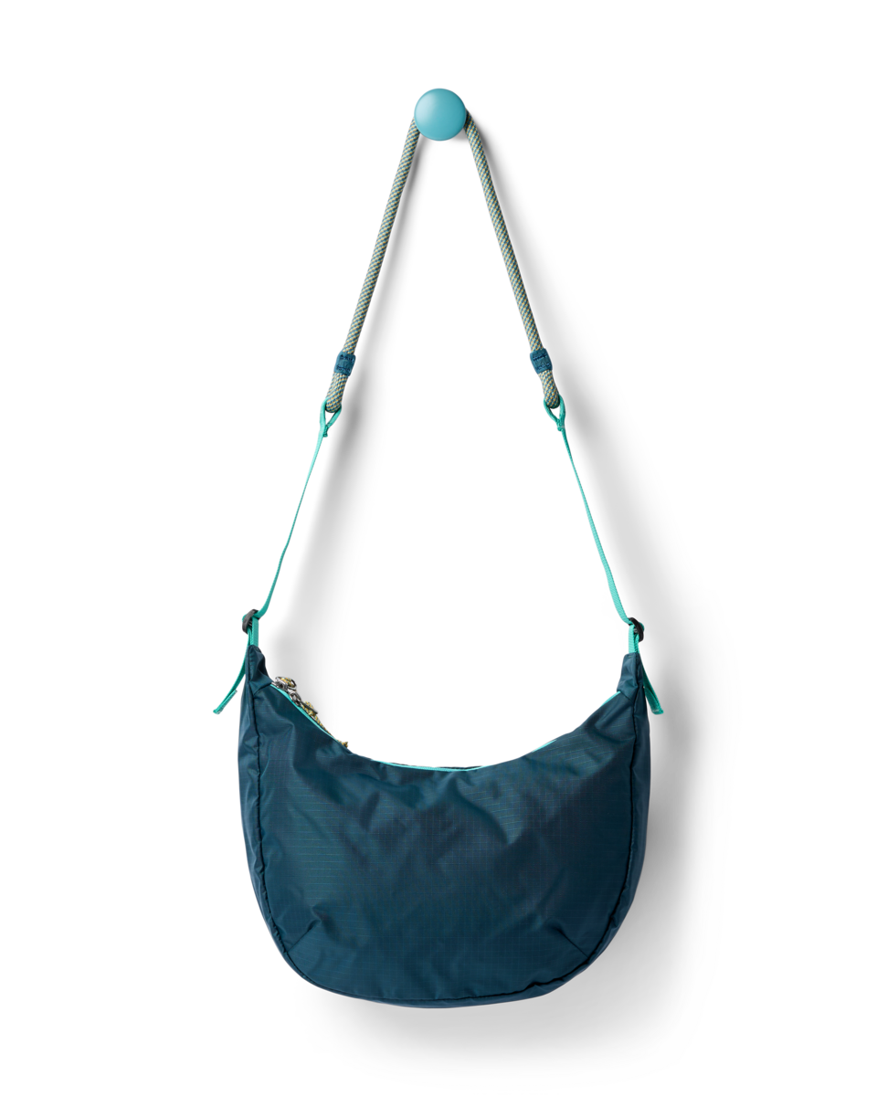 Trozo 8L Shoulder Bag