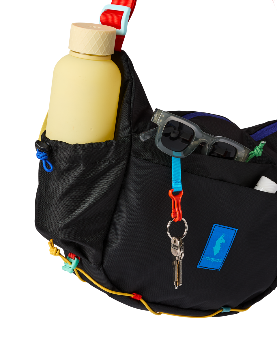 Viaje 9L Shoulder Bag - Del Día Dark
